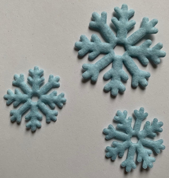 Filz-Eiskristalle hellblau / eisblau